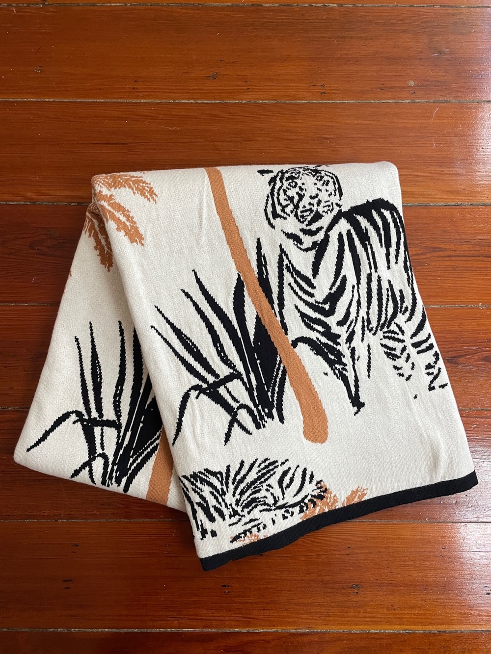 MAGASCHONI HOME Rare Tiger & Palm Tree Throw 50X60 Cotton Blanket 💛🎀